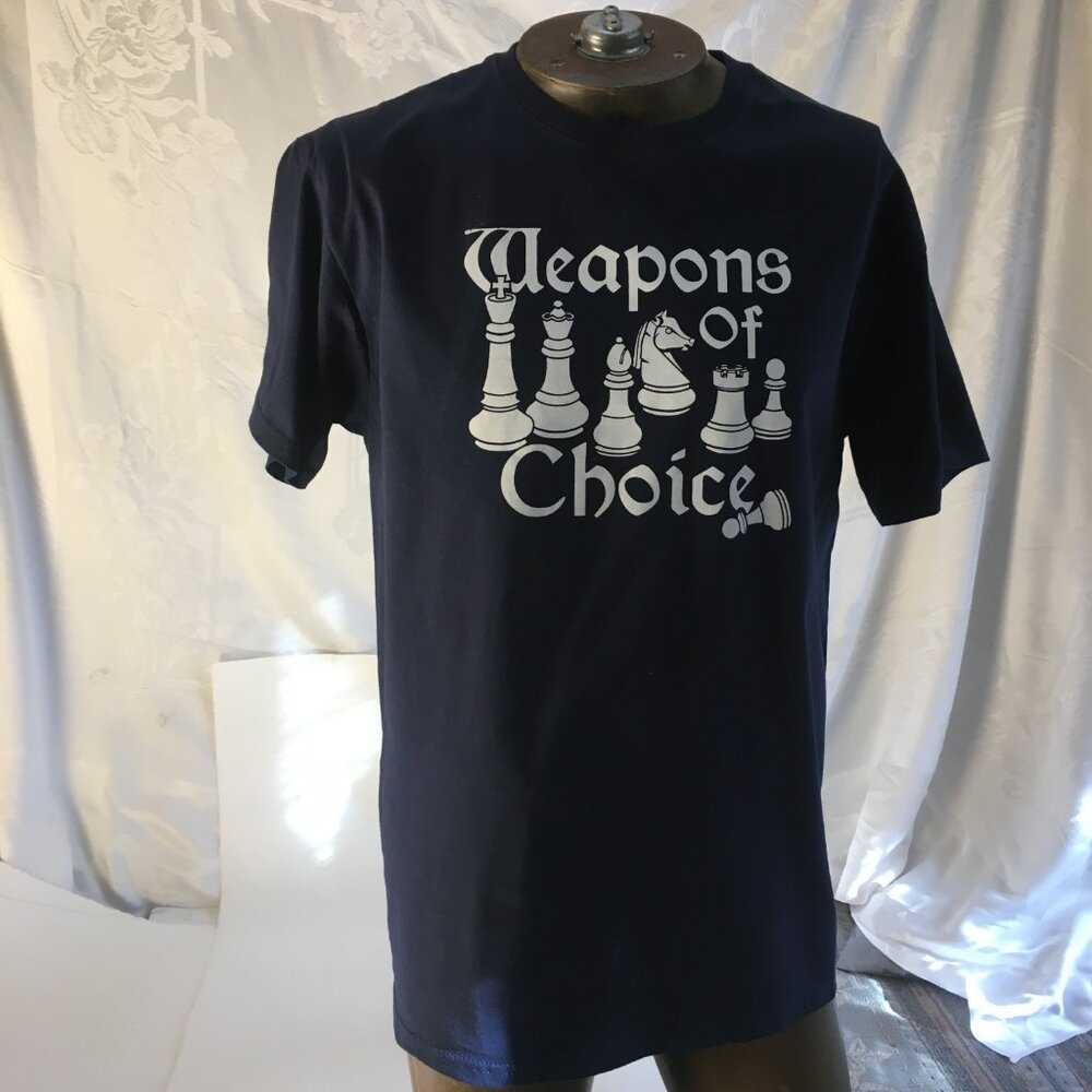 Weapons of Choice Chess Game T-shirt Navy Blue size Med Cotton
